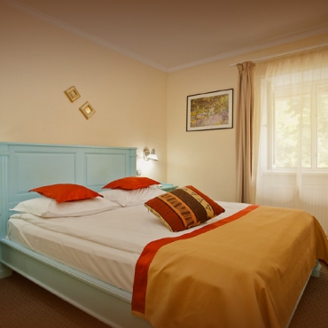 Hotel BASTION Oferta 2025